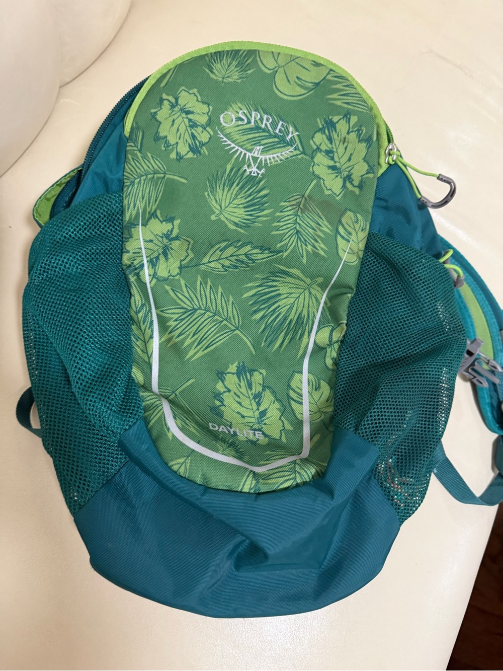 OSPREY Teal and Lime Green Floral Daylite Backpack